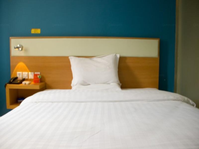 7 Days Inn Guangzhou Jiangtai Rd Metro Εξωτερικό φωτογραφία
